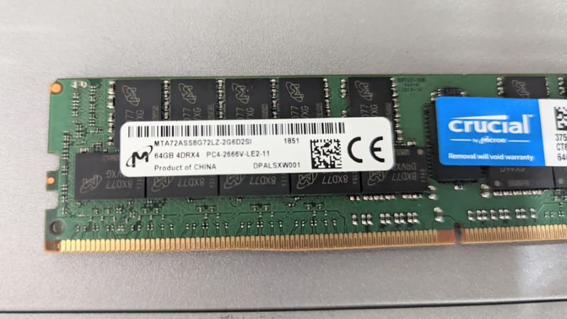 Micron MTA72ASS8G72LZ-2G6