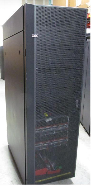 IBM 7014-T42-PDU